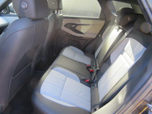 Land Rover NEU WAGEN ( NUR 99 KM ) R-Dynamic SE