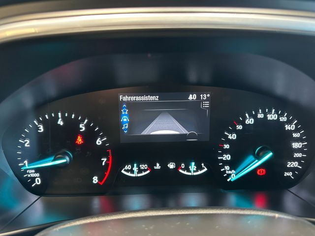 MYAUTOCENTER – Gebraucht- und Jahreswagen mit Werkstattservice in Pfaffenhofen Ford Focus 1,5 EcoBoost Titanium