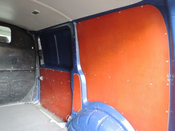 Volkswagen T5 Transporter - 8