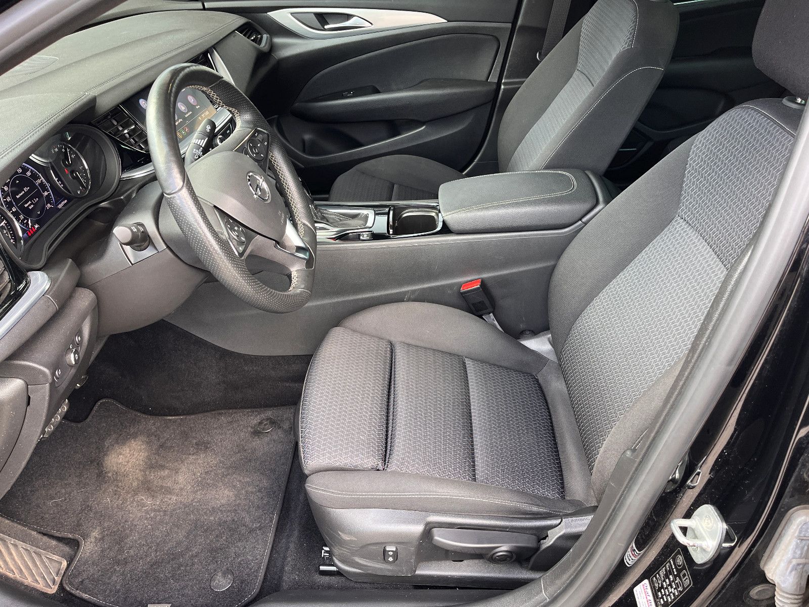 Fahrzeugabbildung Opel Insignia B Grand Sport Elegance