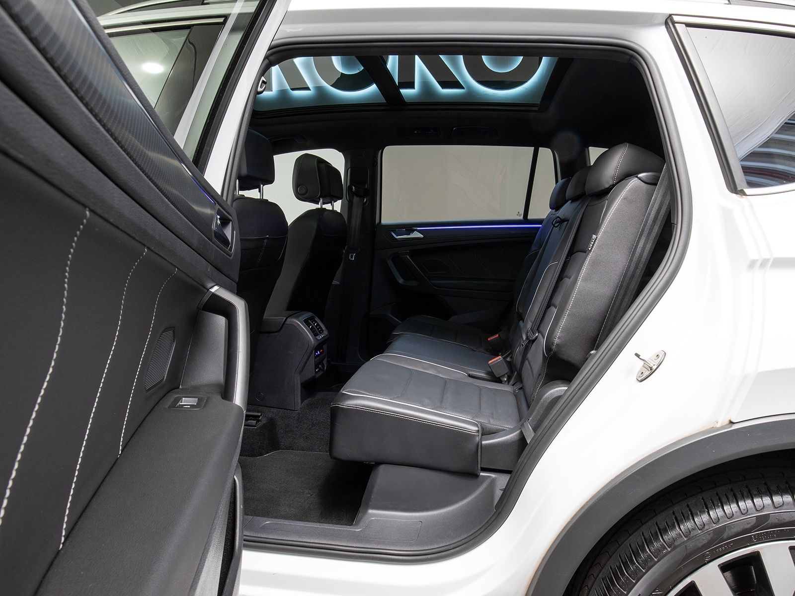 Volkswagen Tiguan Allspace R-Line 4M 7-Sitzer 360°MEGAVOLL foto 17