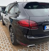 Porsche Cayenne Diesel - 3.0 TDI  - Porsche Cayenne mit Diesel-Antrieb: 3.0