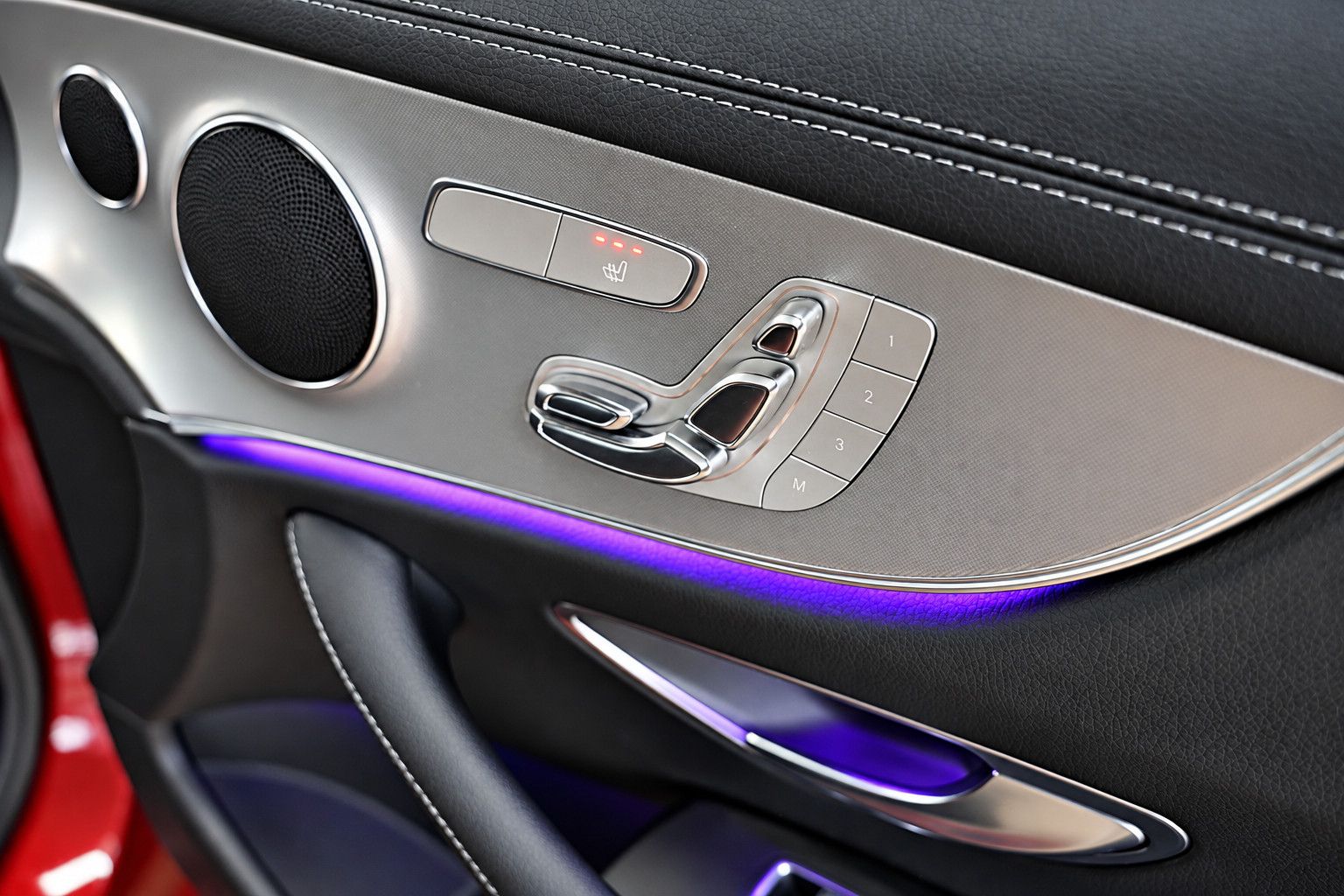 Fahrzeugabbildung Mercedes-Benz E E 300 Coupe *AMG-Line*Ambiente*360°KAM*Memory