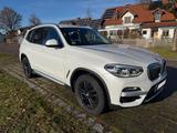 BMW X3 xDrive20d xLine AT AHK Vollleder - BMW X3 von privat