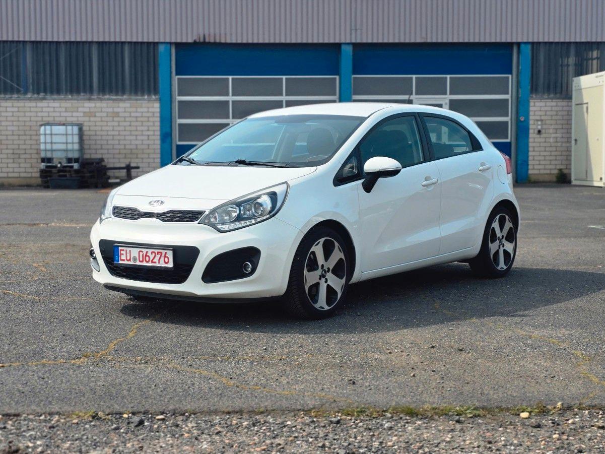 Kia Rio 1.2 Spirit 1st Hand  Scheckheft TÜV Neu
