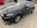 Mercedes-Benz C 220 d T 9G-TRONIC Avantgarde  - Mercedes-Benz 220: Automatik