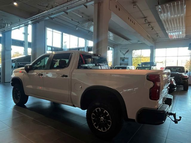 Chevrolet Silverado 1500 Crew Cab ZR2 6.2l 4.99%