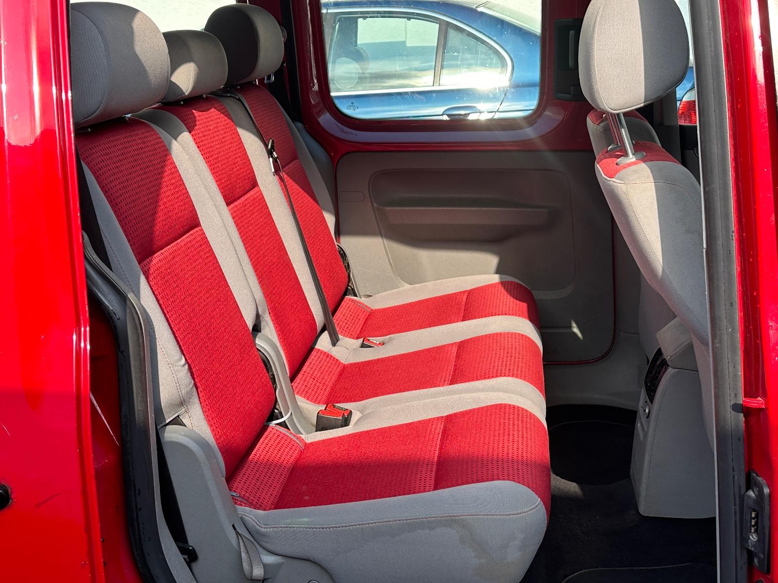 Volkswagen Caddy 1.4 Life Team Caddy 7-Sitze