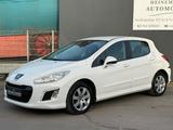 Peugeot 308 1.6 Active *1-HAND*LED*KLIMA*8FACH*TÜV NEU* - gebrauchte Peugeot 308 aus dem Jahr 2012