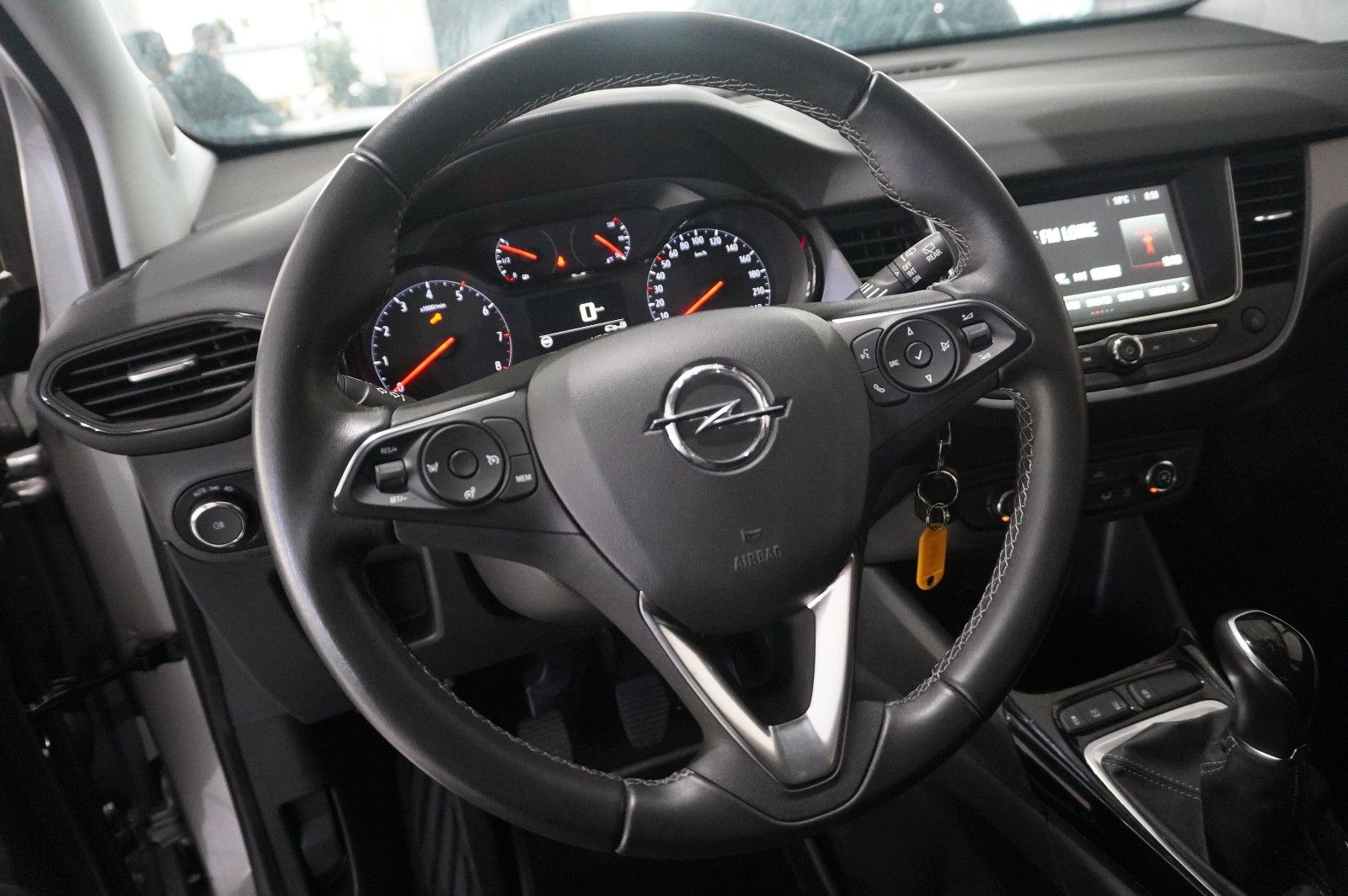 Fahrzeugabbildung Opel Crossland (X) 1.2 EDITION NAVI/LED/KAMERA/DAB+