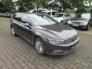 Volkswagen Passat Variant - 1