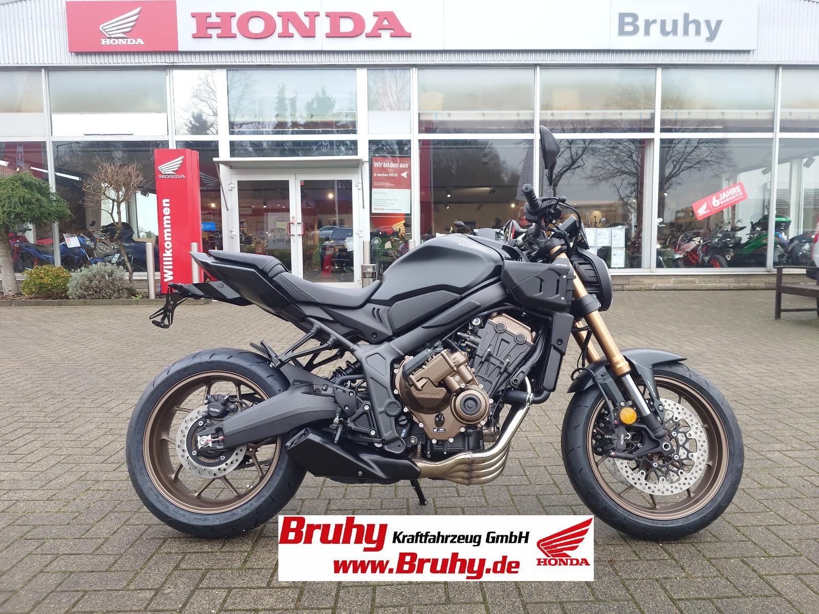 Honda CB650R E-Clutch Bruhy Black Edition