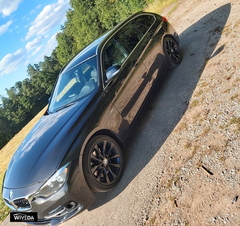 BMW 325