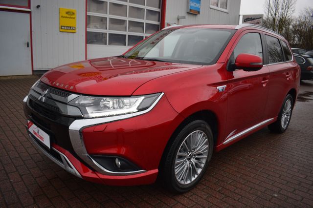 Mitsubishi Outlander PHEV Basis 4WD 1.Hand