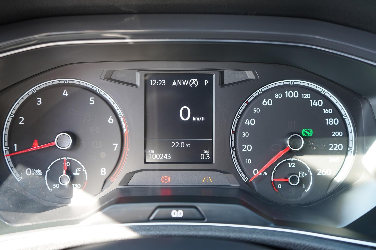 Volkswagen T-Roc 2.0 Sport 4Motion ACC Kamera AHK Teilleder