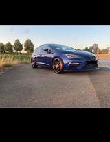 Seat Leon 2.0 TSI Start&Stop CUPRA 300 DSG CUPRA 300 - Seat Leon mit Benzin-Antrieb: Sportwagen, Automatik