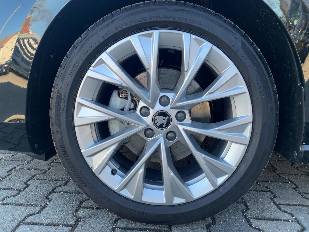Skoda Superb - Bild 13