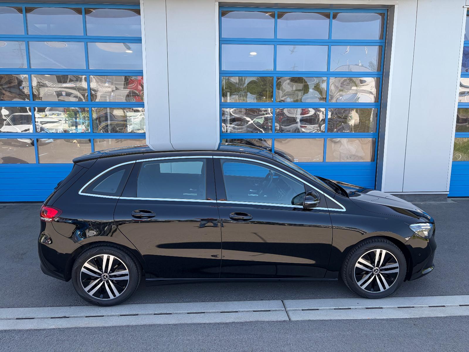Mercedes-Benz B-Class d Progressive LED NAV KAM AHK STANDHZG, миниатюра 4