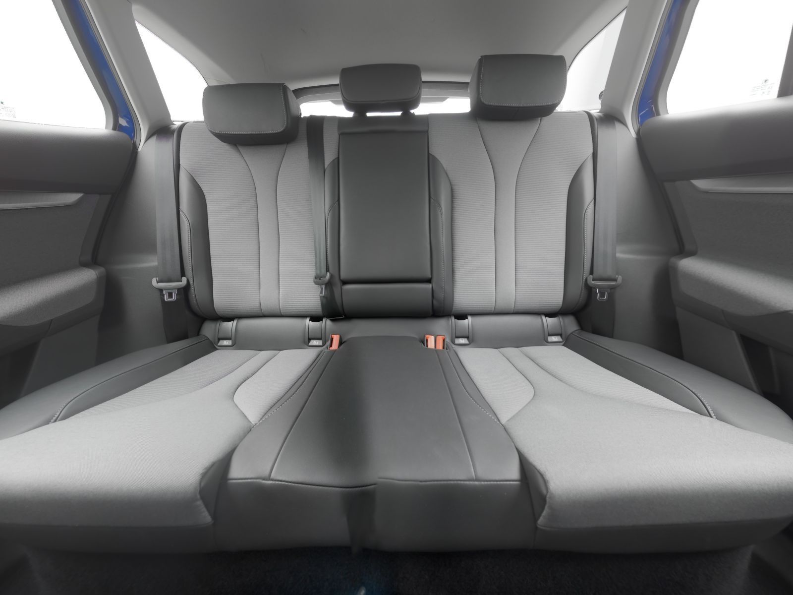 Skoda Enyaq - Bild 6