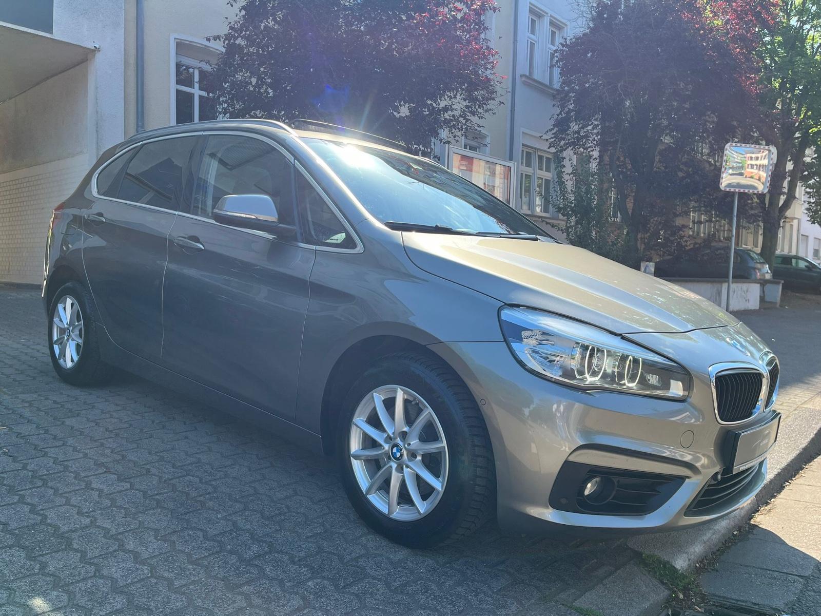 BMW 220i Active Tourer Sport Line Aut. PANORAMA