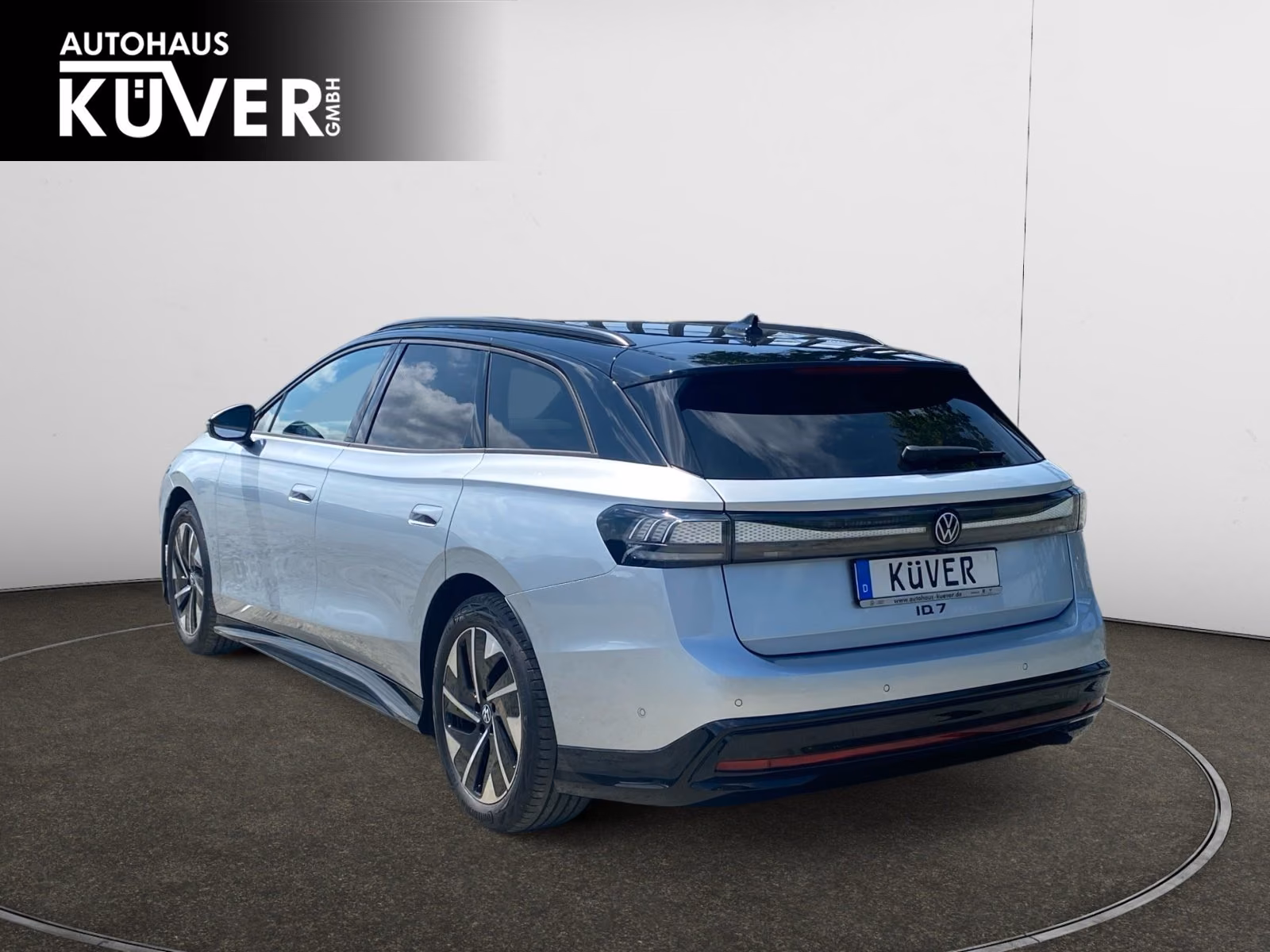 Volkswagen ID.7 Tourer Pro BLACK*MATRIX*APP*ACC*AHK*HUD*LED