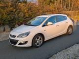 Opel Astra 1.7 CDTI, TÜV 10//27, Top Ausstattung  - Opel Astra aus 2012 mit Diesel-Antrieb: Limousine