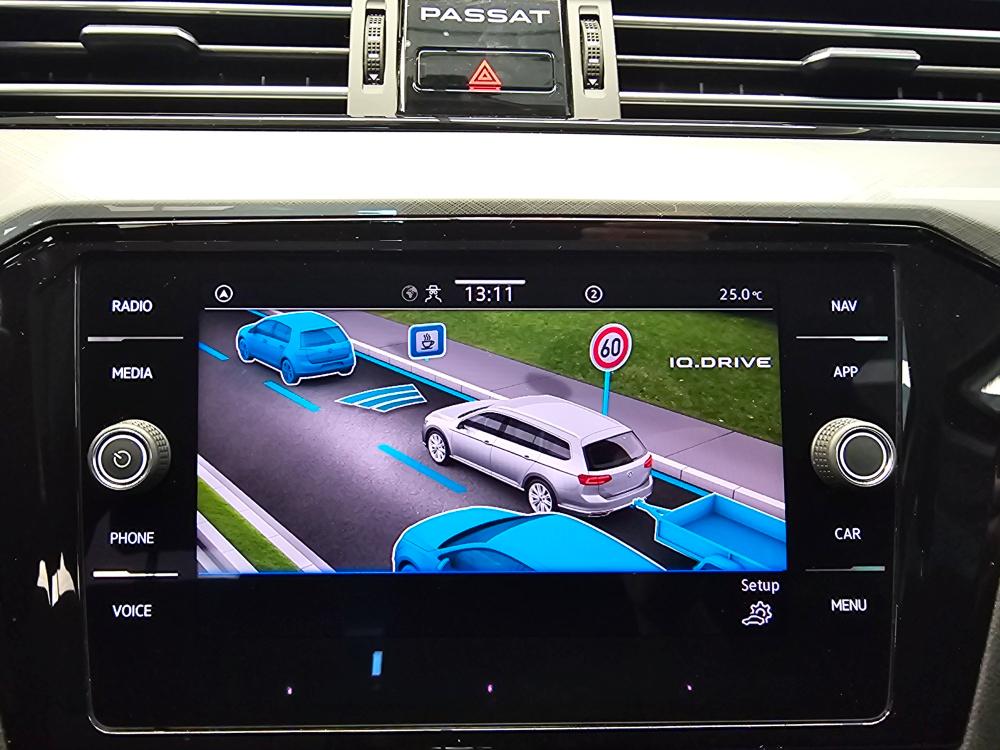 Volkswagen Passat GTE Kamera,LED,Navi,Sitzheizung, миниатюра 17