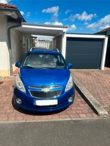 Chevrolet Spark 1.2 LS+ - Chevrolet Spark mit Benzin-Antrieb: Limousine, 1.2
