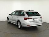 Skoda Octavia Combi 1.5 TSI DSG LED ACC Kamera - Skoda Octavia mit Benzin-Antrieb: Allradantrieb, Kombi, Euro 4