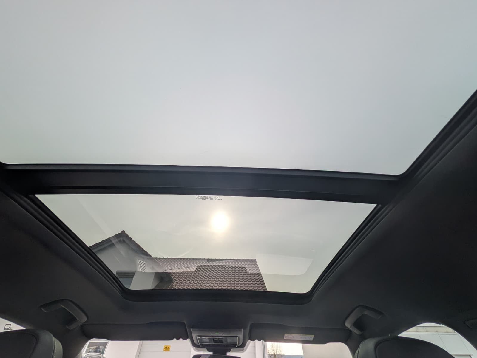 Изображение автомобиля Volkswagen Tayron 2.0 TDI 4M R-Line BLACK*7Si*MATRIX*PANO