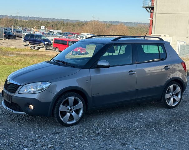 Skoda Fabia Scout 1.2 TSI *KLIMAAUTOMATIK*EURO.5*SHZ*