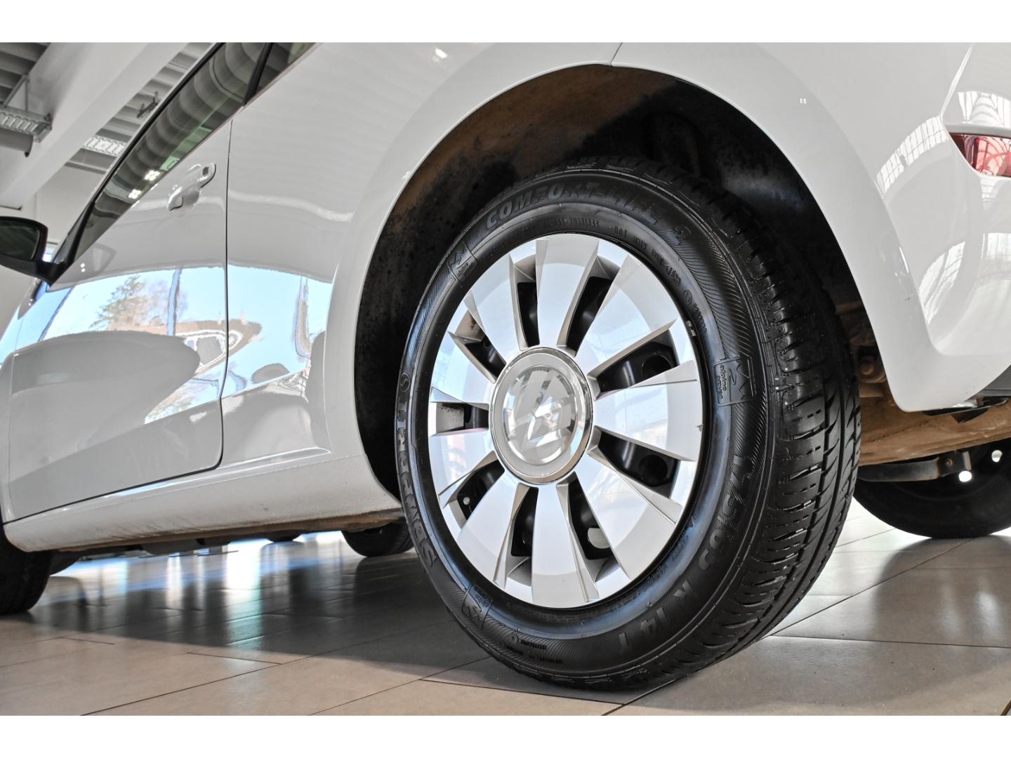 Volkswagen Up KLIMA+BLUETOOTH+DAB+START&STOP+, миниатюра 6