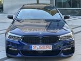 BMW 530dA xDrive Touring  MSportP  VOLL LED/HUD/PANO - BMW 530: 530d