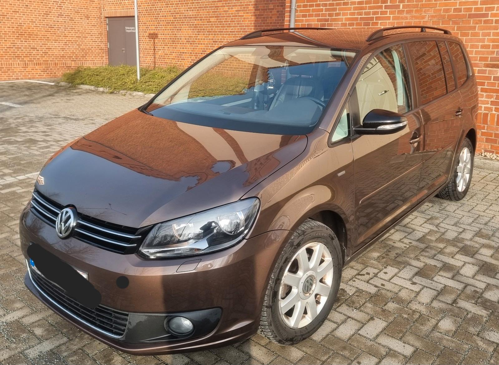 Volkswagen Touran 1.6 TDI DSG MATCH