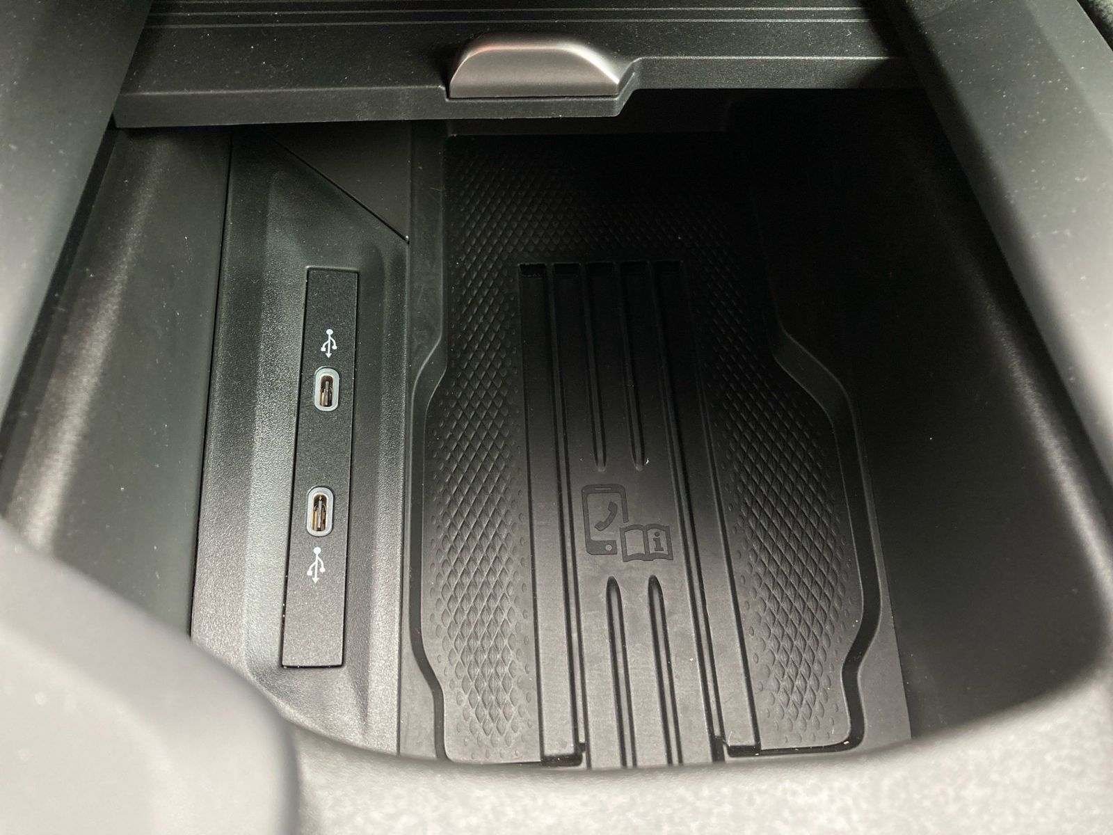 Skoda Superb - Bild 25