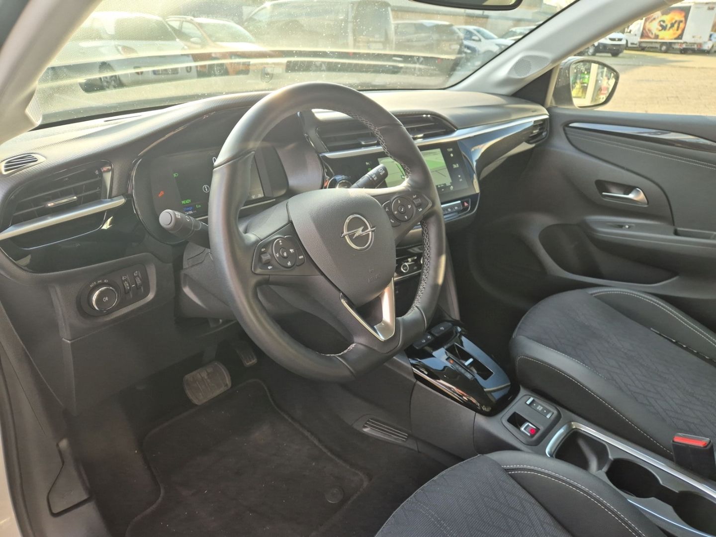 Fahrzeugabbildung Opel Corsa-e Corsa F e Elegance Navi LED ACC Apple Ca