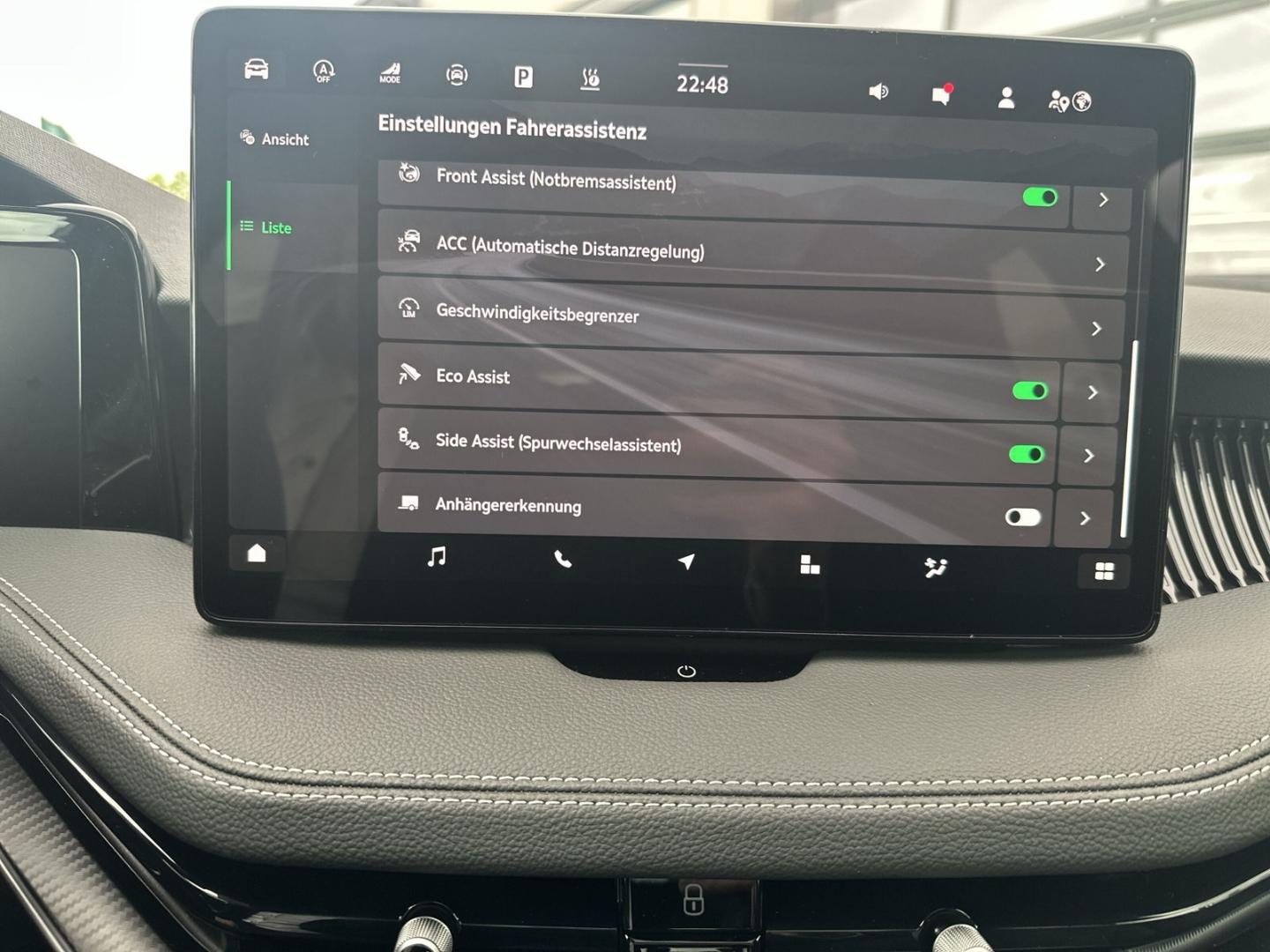 Skoda Superb Combi Sportline 2,0 TSI 195 kW 7-Gang-DSG