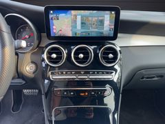MERCEDES-BENZ GLC 220 d 4Matic AMG Line 9G TRONIC Standheizung