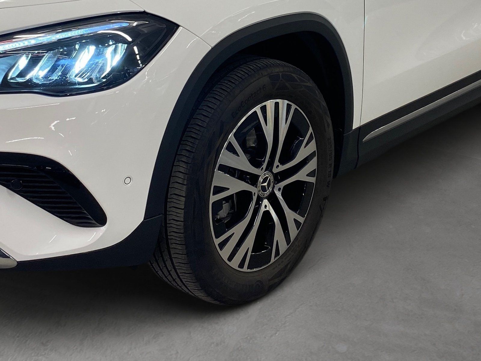 Fahrzeugabbildung Mercedes-Benz GLA 200 Progressive*Totwink*LED*Kamera*Easy-Pack
