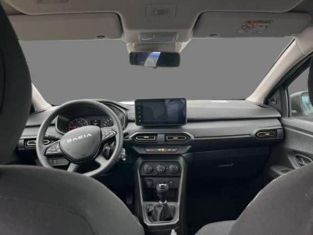 Fahrzeugabbildung Dacia Sandero Stepway Essential TCe 90