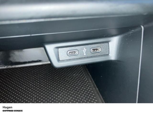 Volkswagen Polo 1.0 TSI DSG IQ.Light NAV SHZ KLIMA DAB Styl