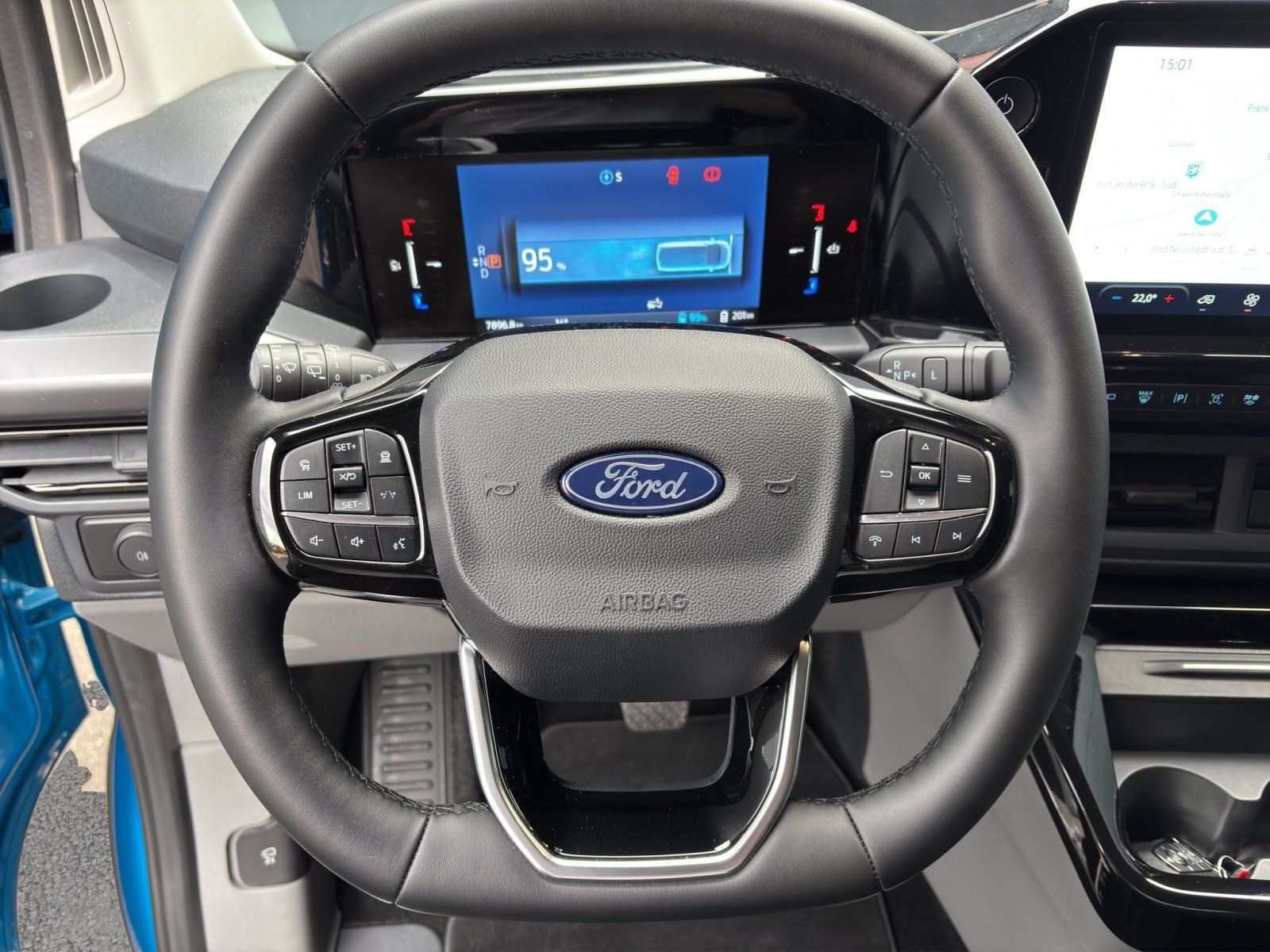 Fahrzeugabbildung Ford Tourneo Custom Elektro eMotor 340 L1 #Sport #RW