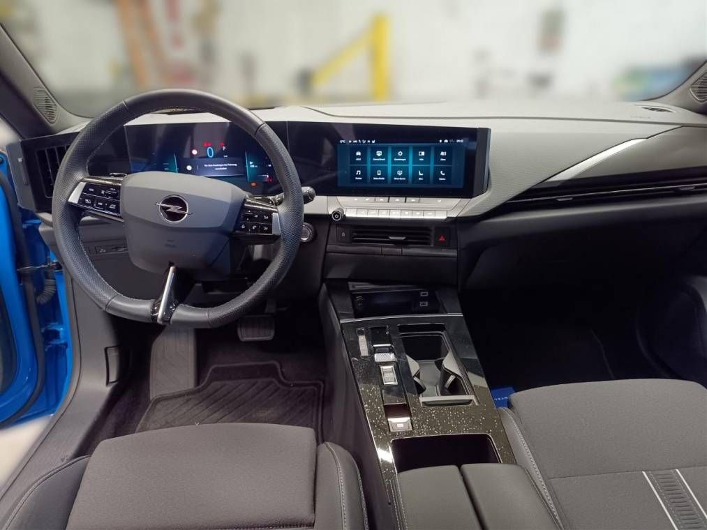 Fahrzeugabbildung Opel Astra L Sports Tourer GS MHEV AT