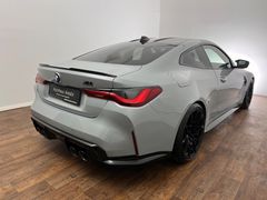 BMW M4 Competition / 510PS / SCHALENSITZE / CARBON/ BMW M4 Competition / 510PS / SCHALENSITZE / CARBON/