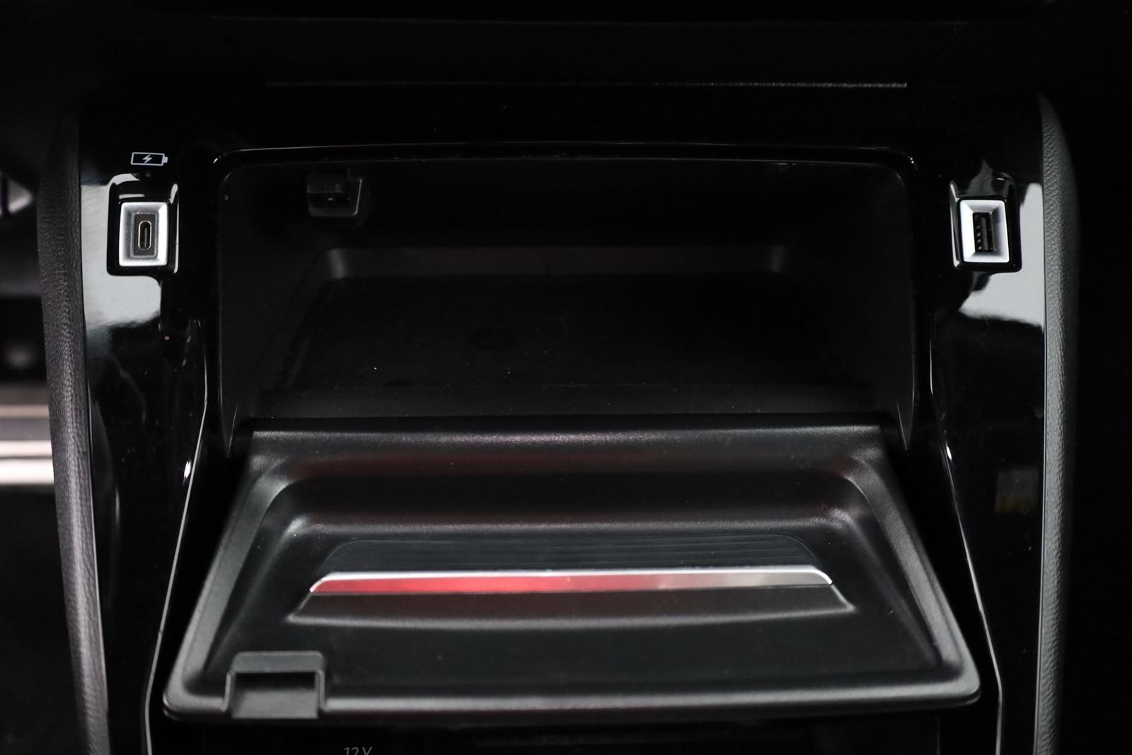 Peugeot 2008 GT PureTech 130 Aut. LED Navi Kamera