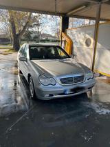 Mercedes-Benz Mercedes benz c klasse w203. 220 - Mercedes-Benz 220 aus 2001