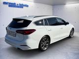Ford Focus Turnier 1.0 EcoBoost Hybrid Aut. ST-LINE X - Ford Focus: Weiß