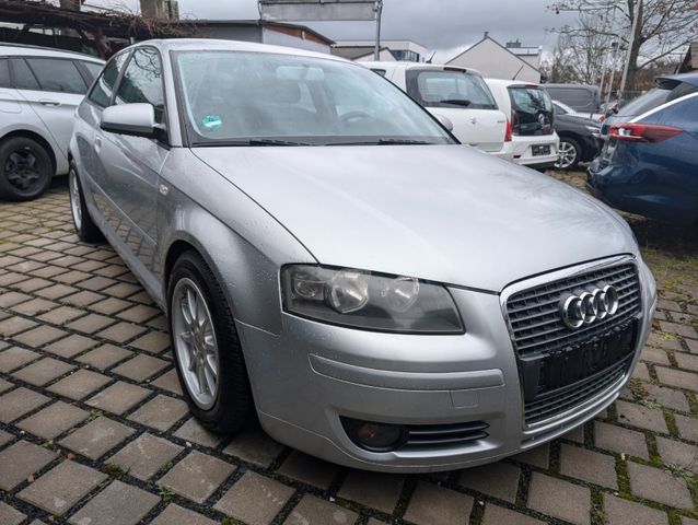 Audi A3 1.6 FSI Ambition H&R Gepflegt Sportabgas!