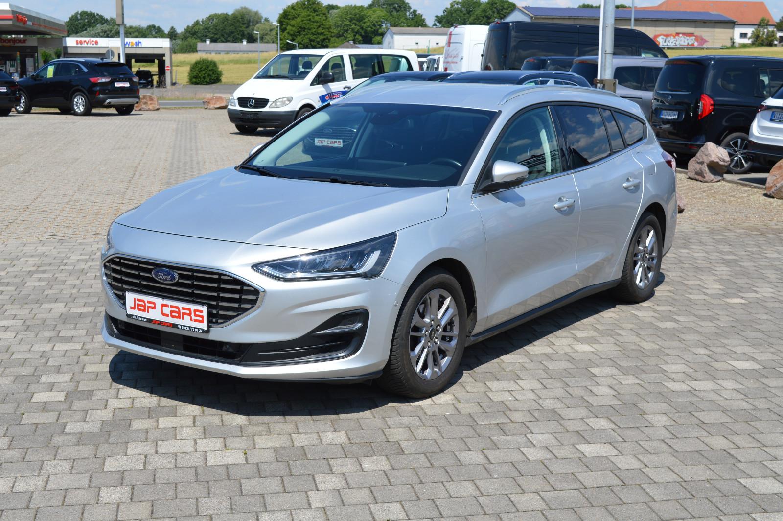 Ford Focus 1.5 EcoBlue Automatik Titanium X+ AHK