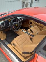 Ferrari F430 - Ferrari F430 mit Benzin-Antrieb: Coupé